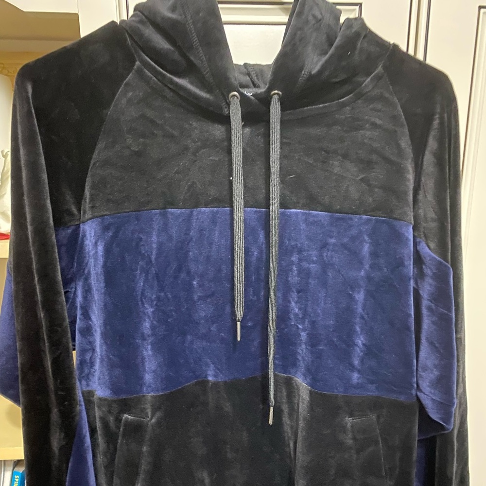 ❌SOLD❌Champion Hoodie